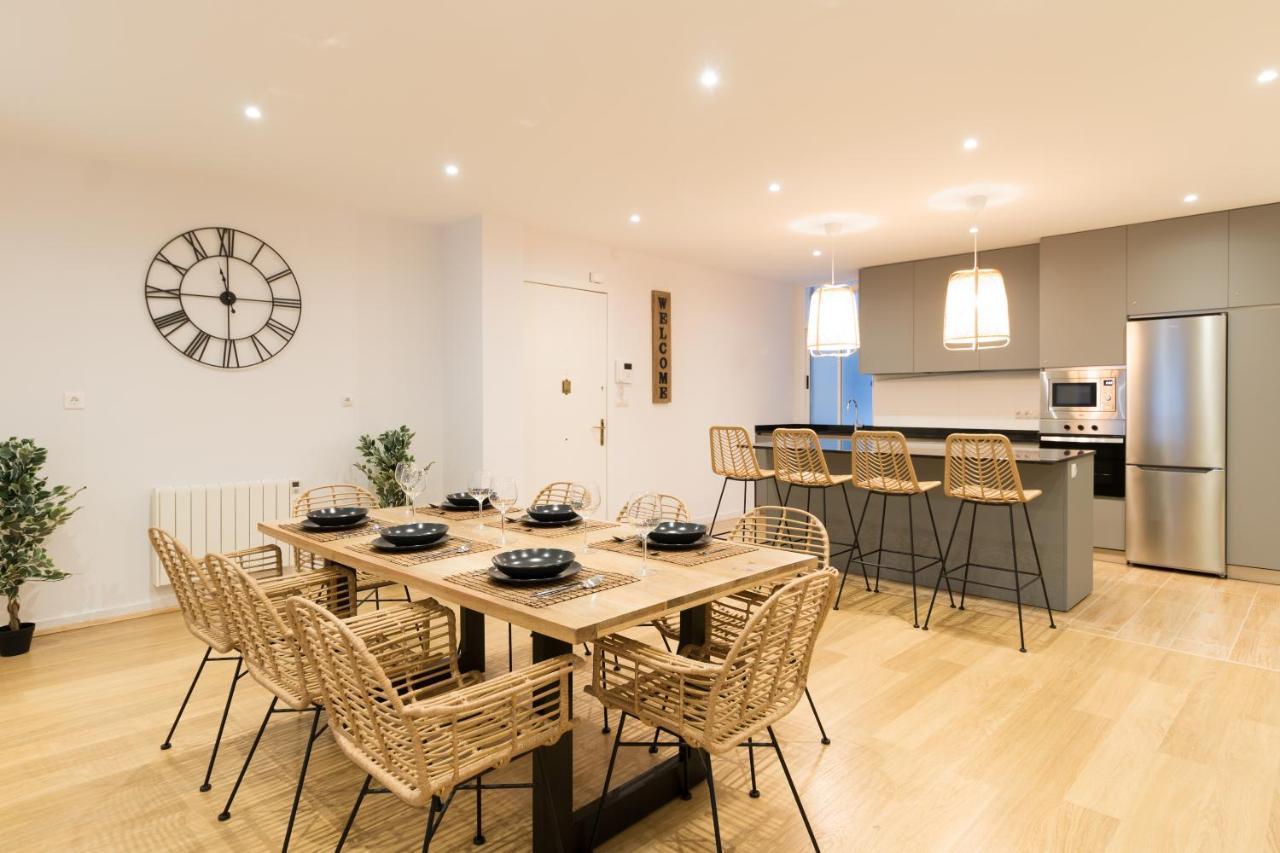 New Guggenheim Apartment Билбао Екстериор снимка